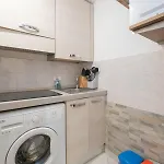 I-host - Transiti 7 Apartmán *
