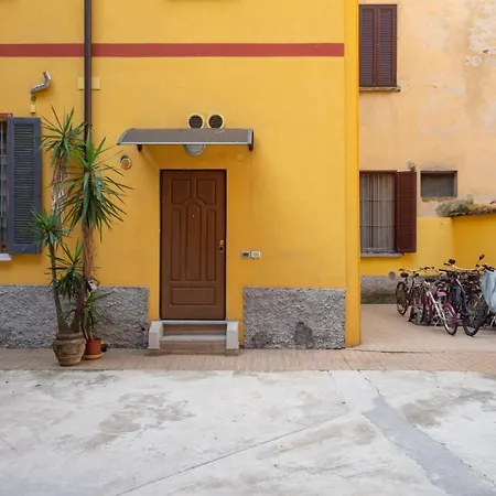 I-host - Transiti 7 * Milano